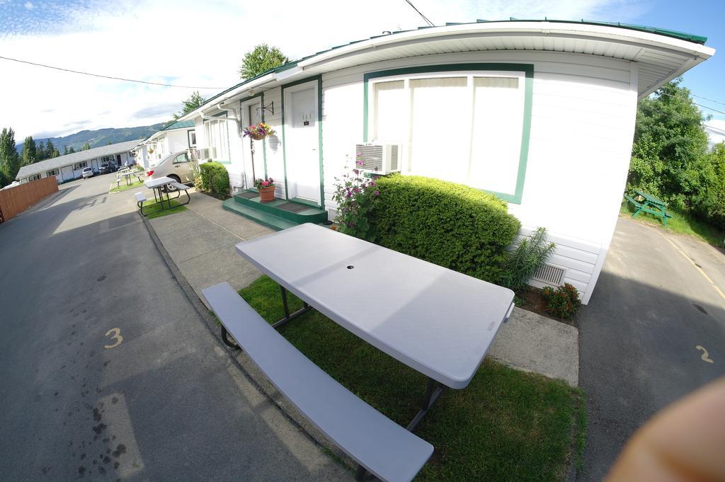 Somass Motel Port Alberni Zewnętrze zdjęcie